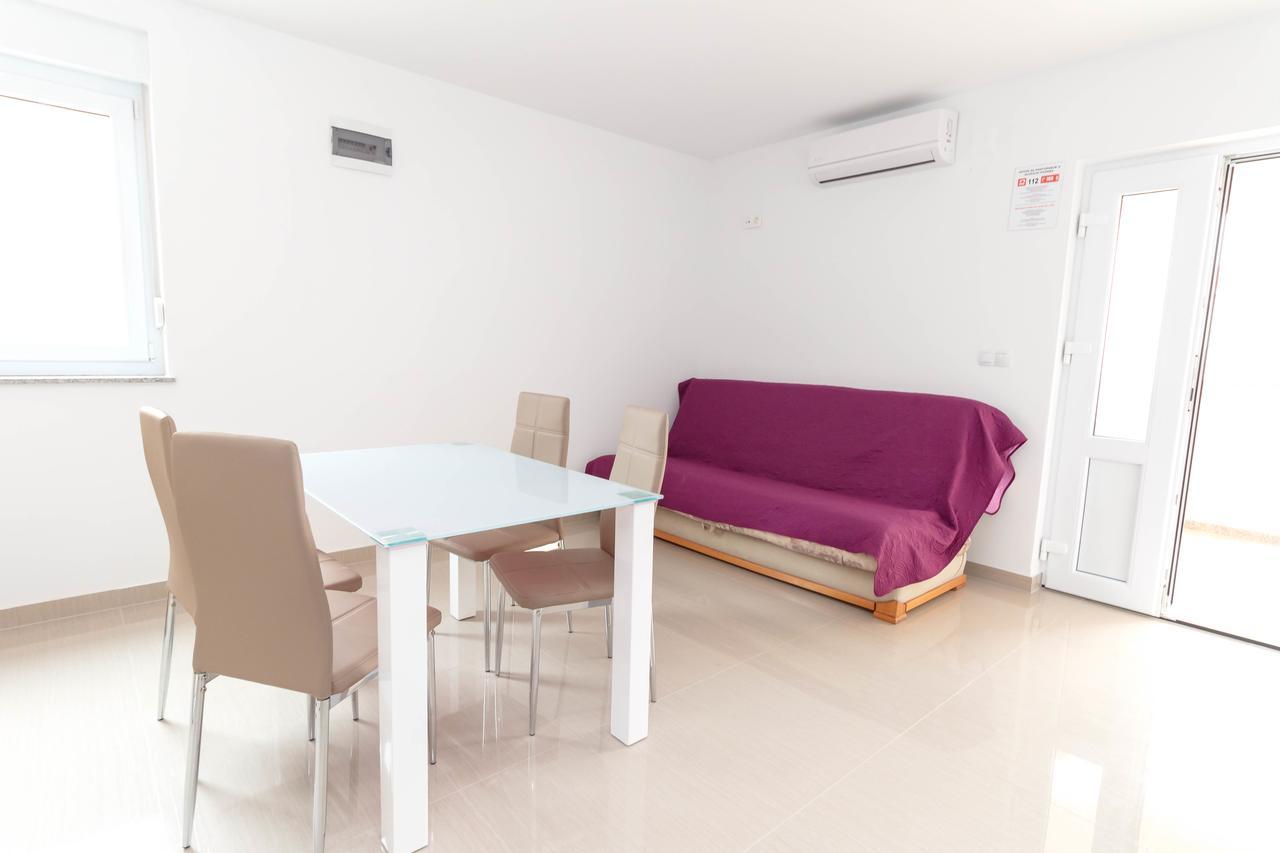 Summer Fun Apartments Novalja Exterior foto